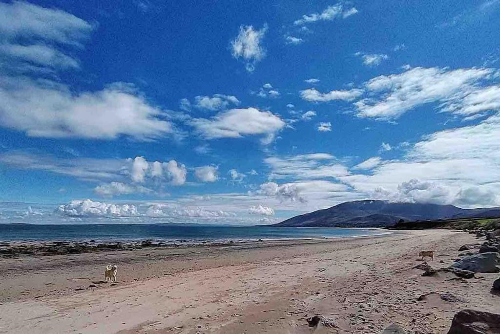 Castlegregory-seaside 2 Bedroomed Holiday home Castlegregory